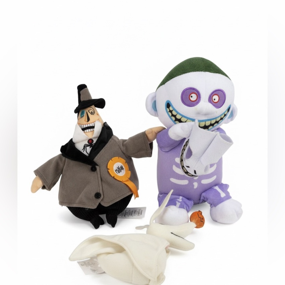 Disney Nightmare Before Christmas Plush Bundle Zero Mayor Behemoth Collectible